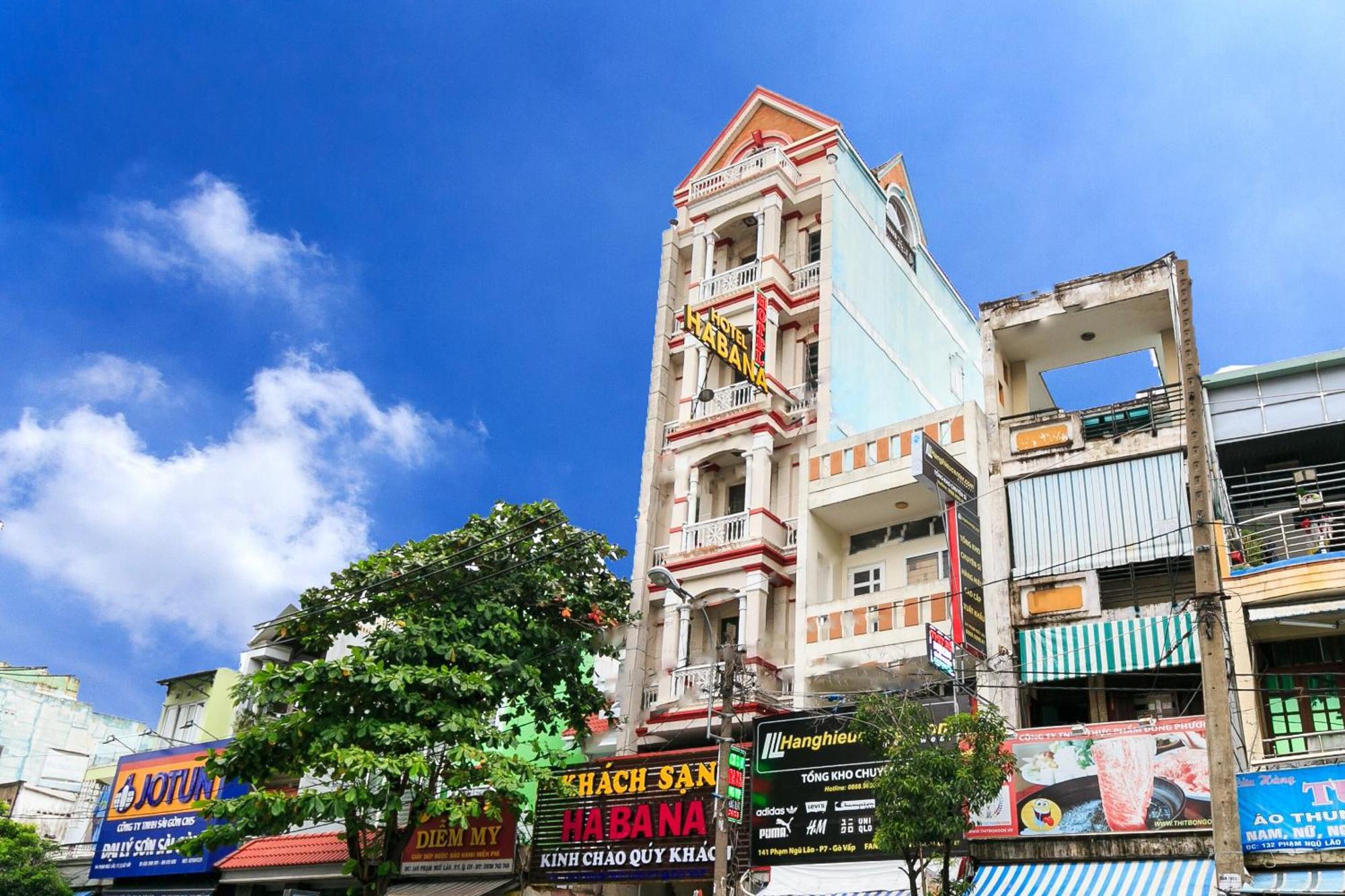 Oyo 373 Habana Hotel Ho Chi Minh-staden Exteriör bild